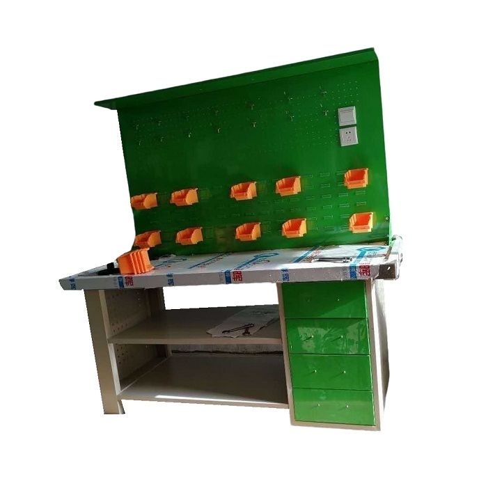 {Heavy Duty Engine and Fuel Injector Service Table}