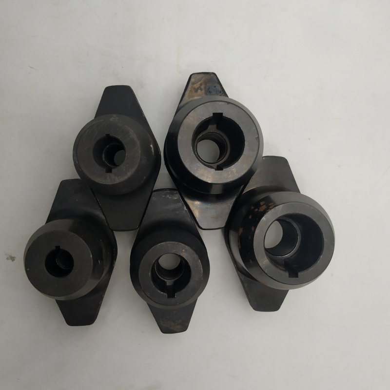 {Coupling Adapter with Lock Nut for Test Bench}